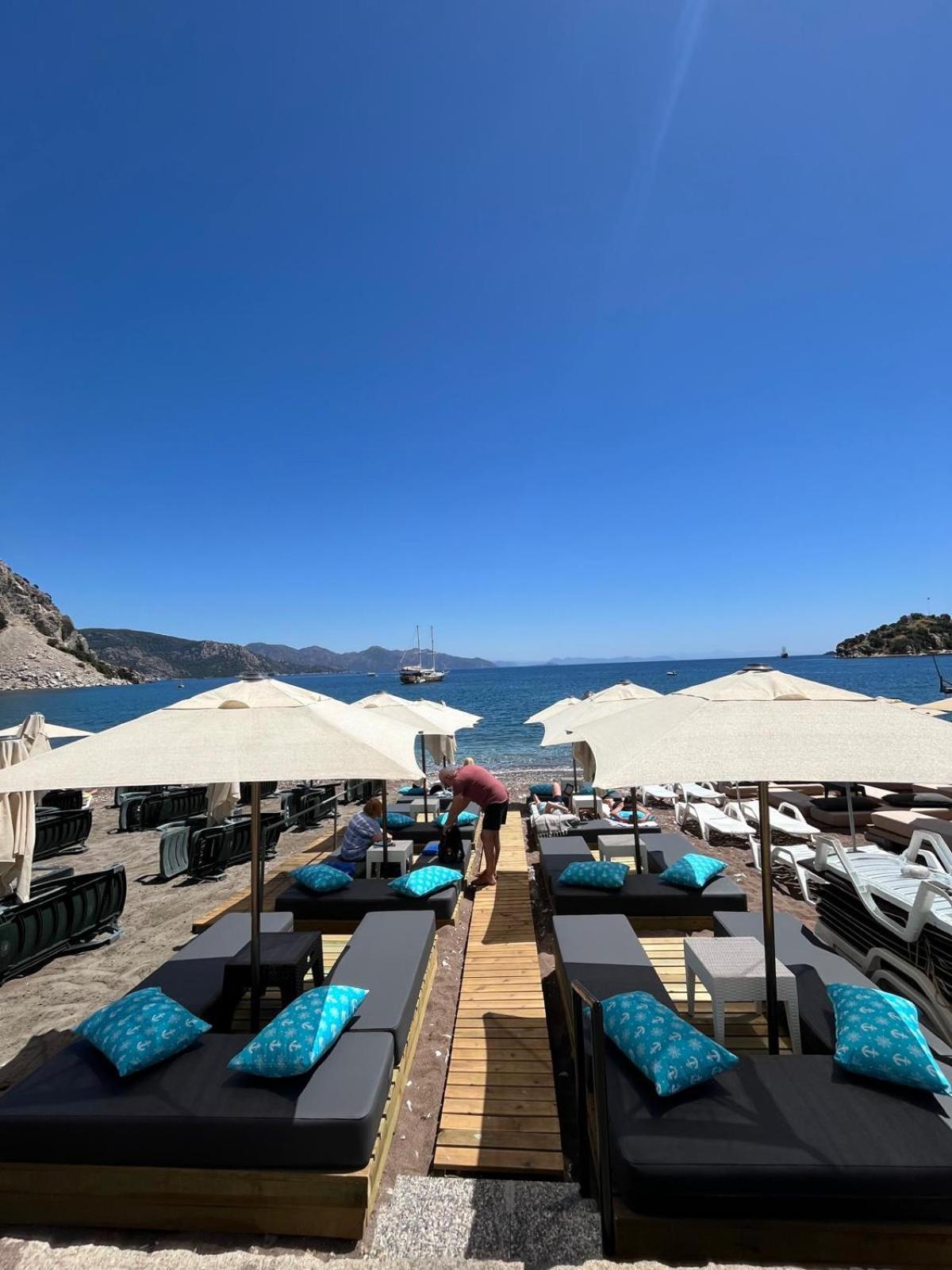 Lale Otel Turunc Exterior photo